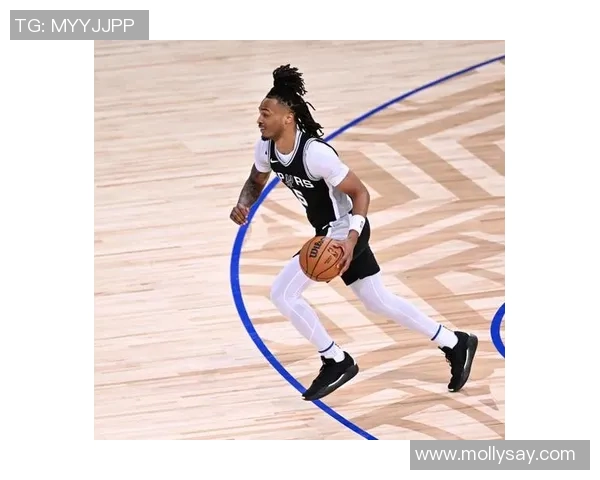 卡斯尔半场6中4贡献13分4板4助 罚球9中4表现略显遗憾